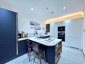 Photo 22- click for photo gallery